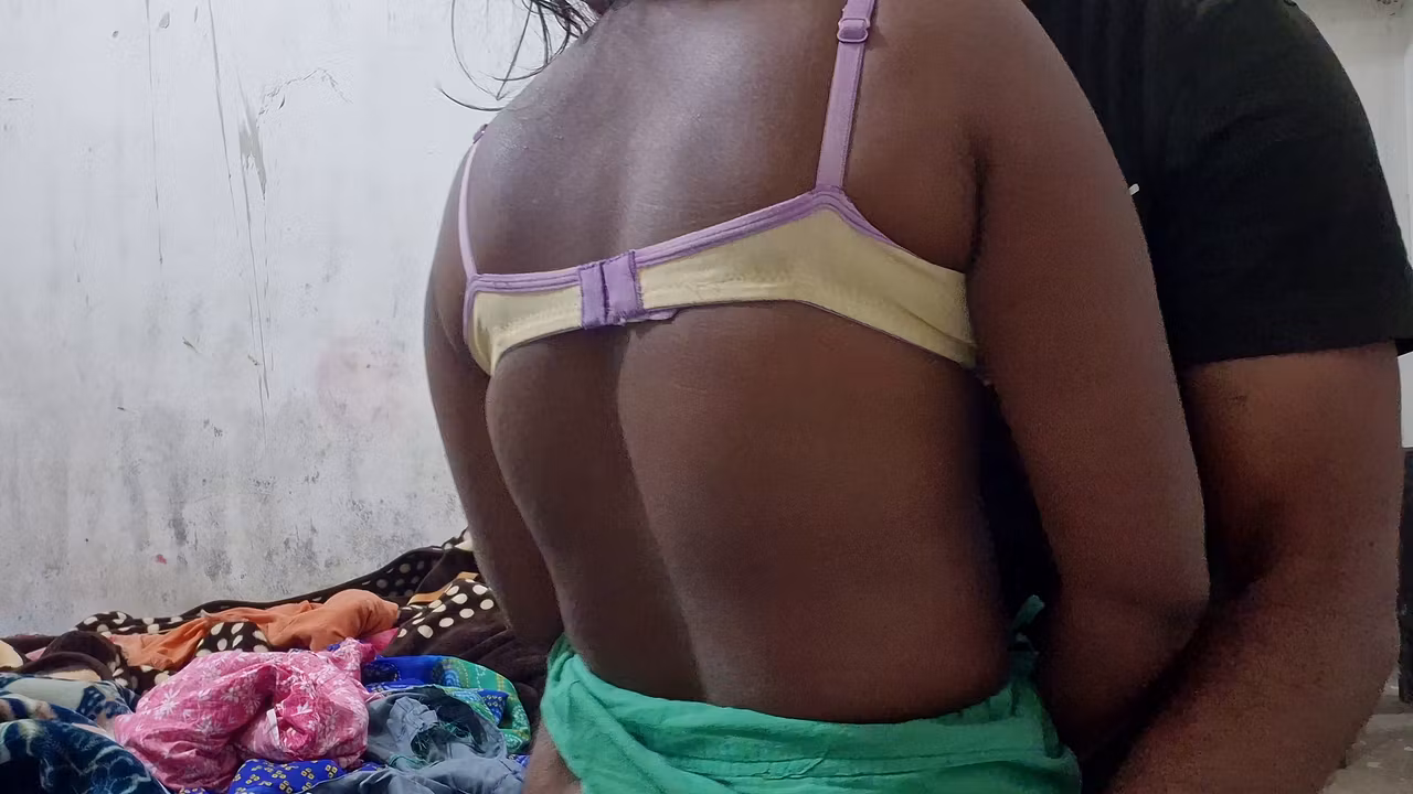 Indian Desi Hot Bhabhi Ki Chudai Morning Time