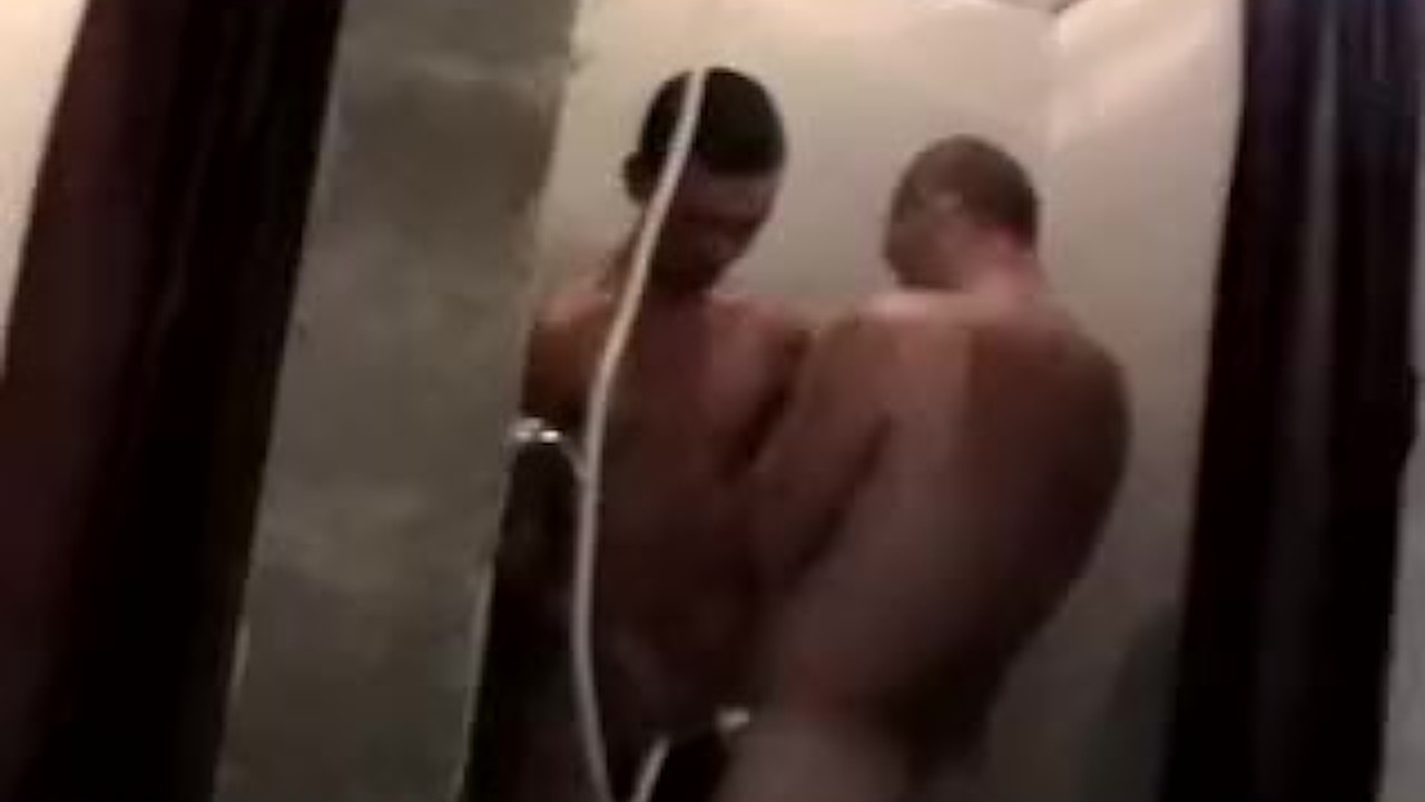 Amateur homosexuals take a shower together in bathroom